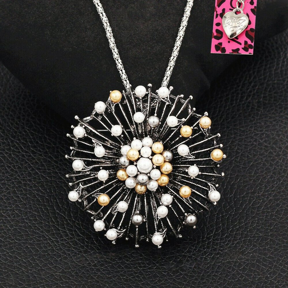 BJ Pearl Dandelion Flower Pendant Necklace/Brooch